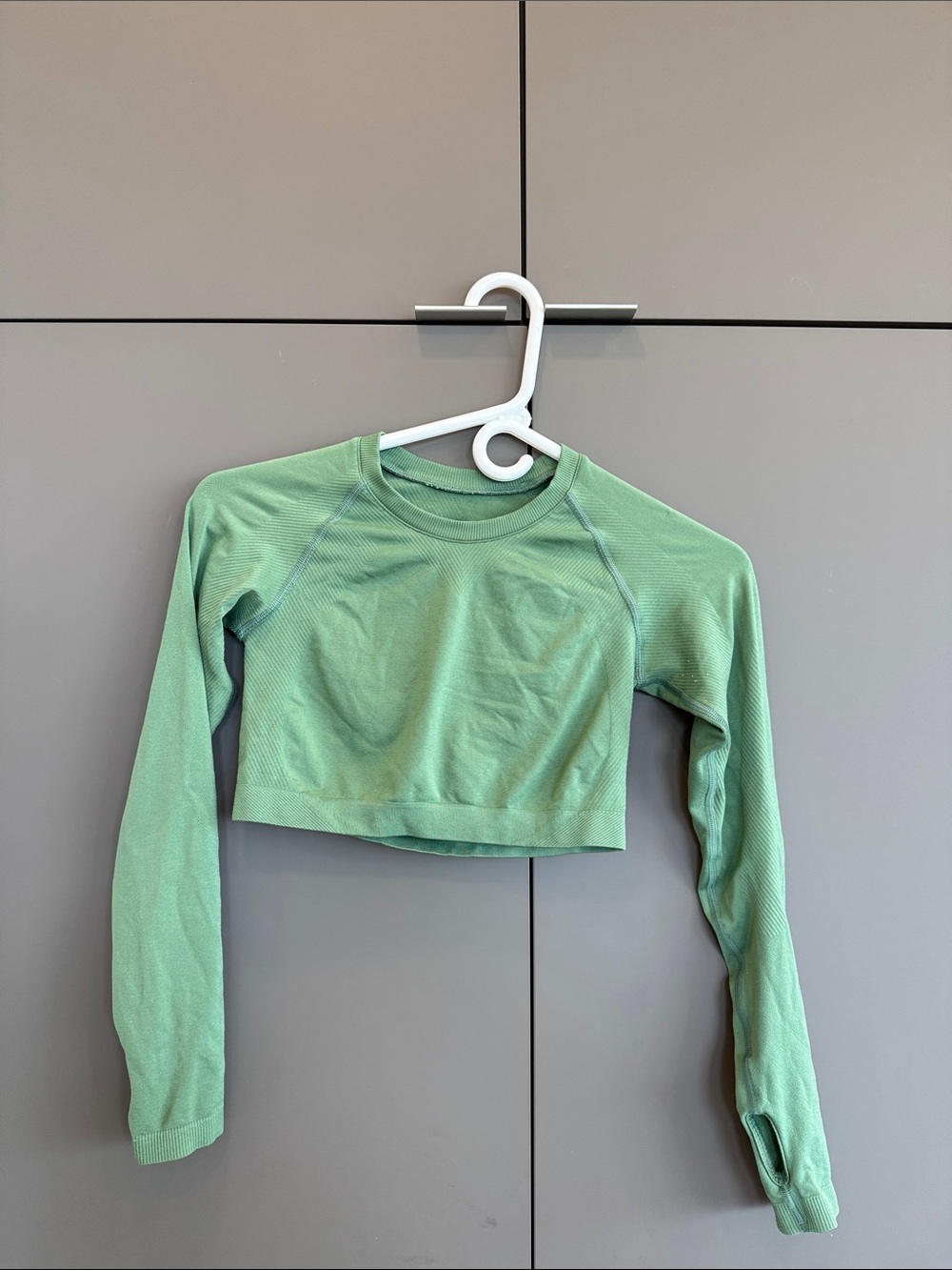 Alphalete cropped long sleeve top - Green